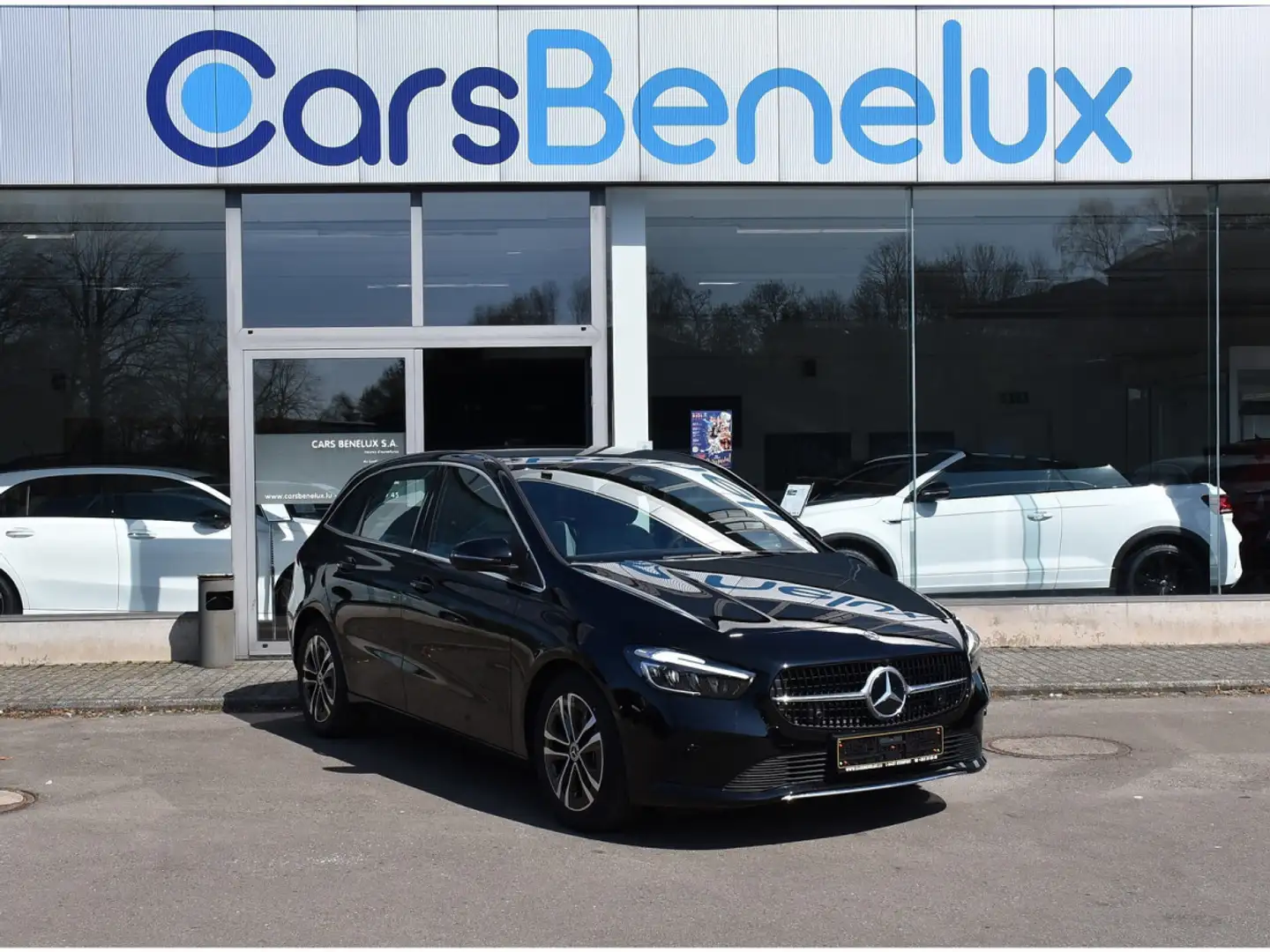 Mercedes-Benz B 180 Progressive 7G-DCT CUIR GPS LANE CAM HAYON EL. NEU Noir - 1