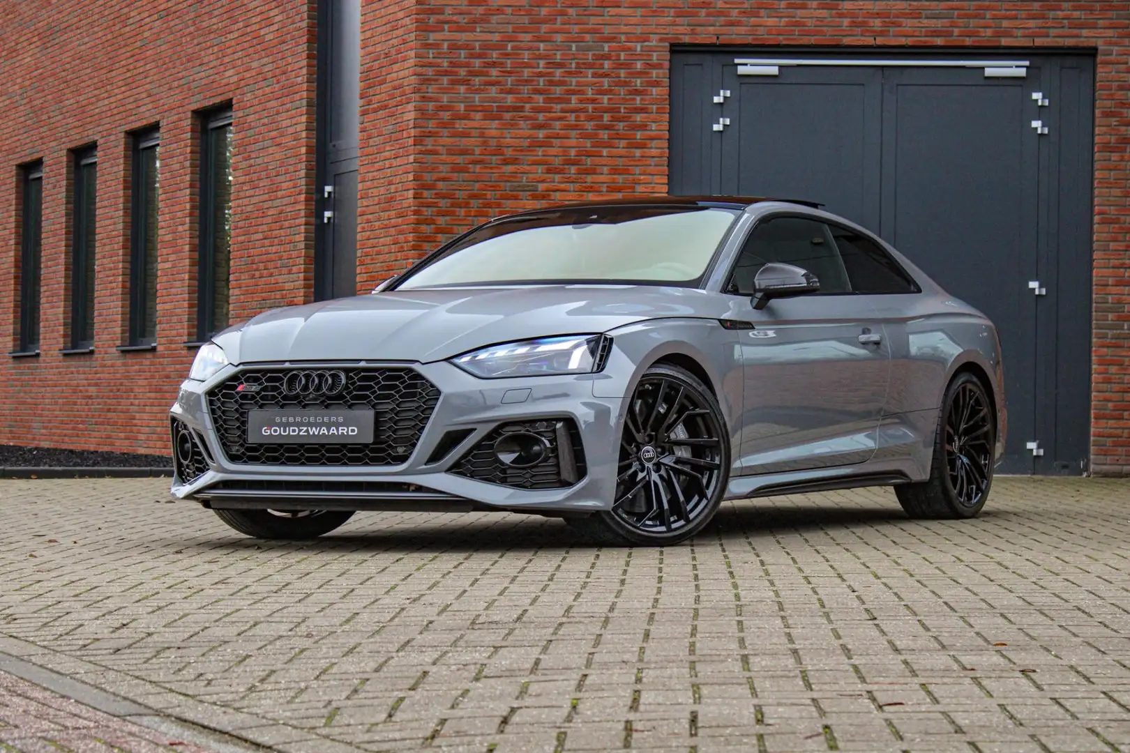 Audi RS5 Coupé 2.9 TFSI Quattro 450PK | Keramisch | Carbon Grijs - 1