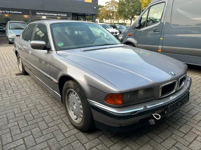 BMW 730 i 3.0 V8 *Autom.*Motor Top* Getriebeschaden