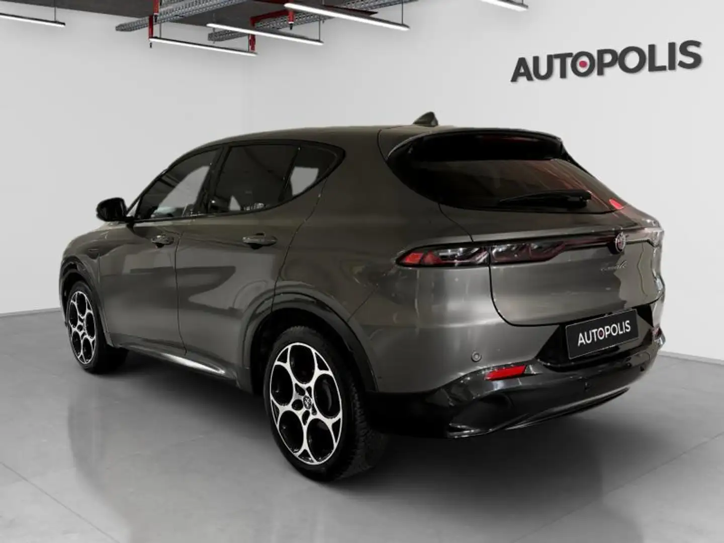 Alfa Romeo Tonale 1.5 VELOCE Gris - 2