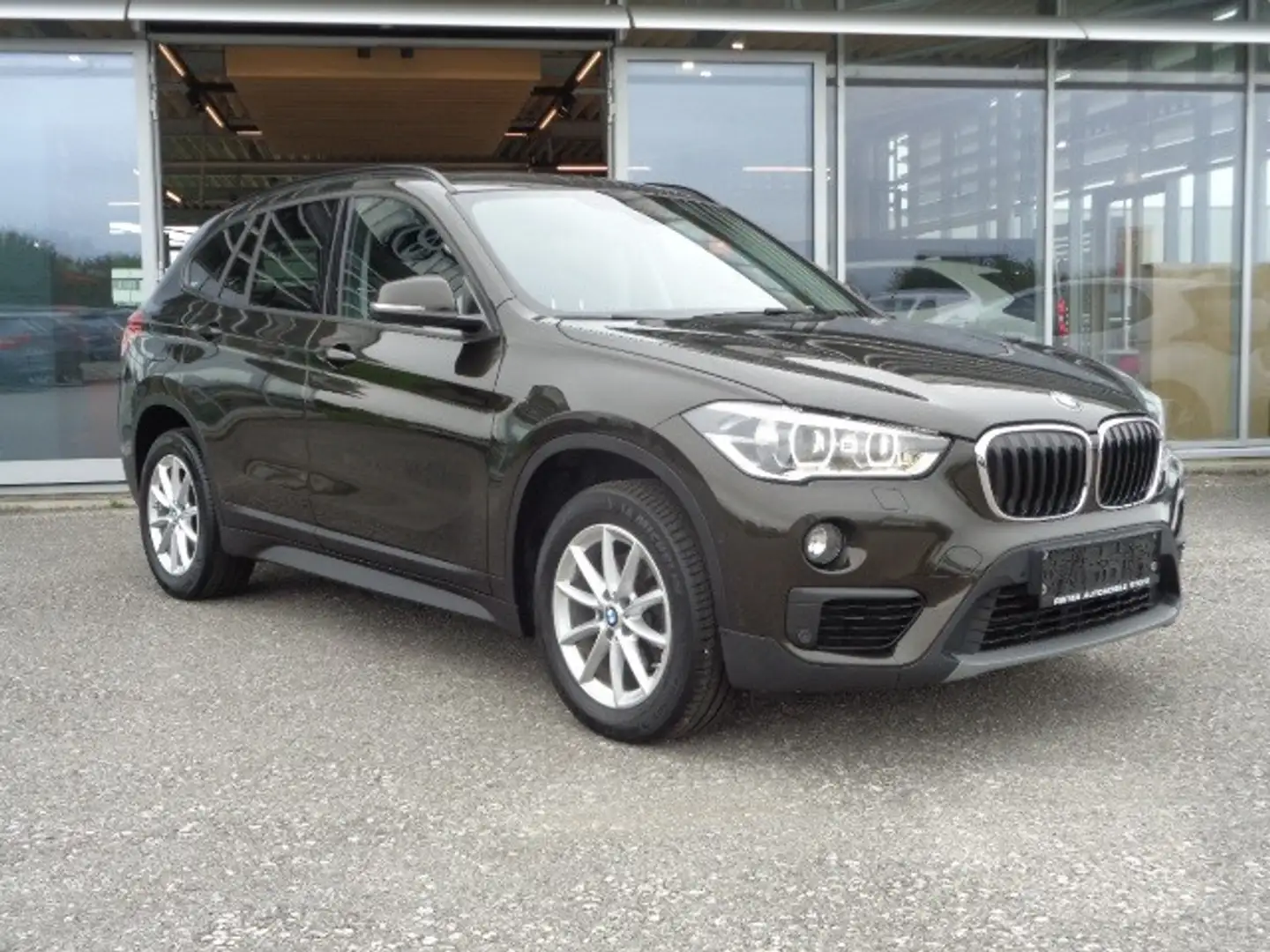 BMW X1 xDrive18d Advantage Brun - 1