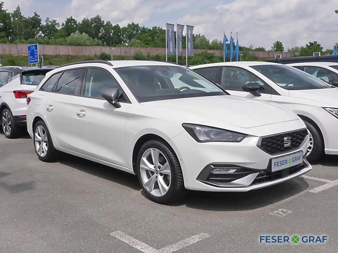 SEAT Leon Sportstourer FR 1.5 TSI Navi/R-Kamera/ACC Blanc - 2