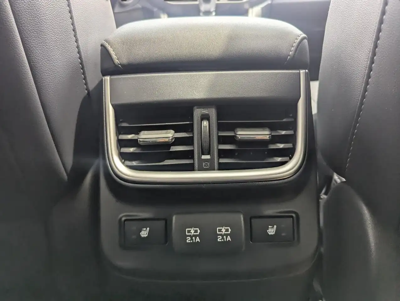 Subaru OUTBACK fotografie Subaru OUTBACK