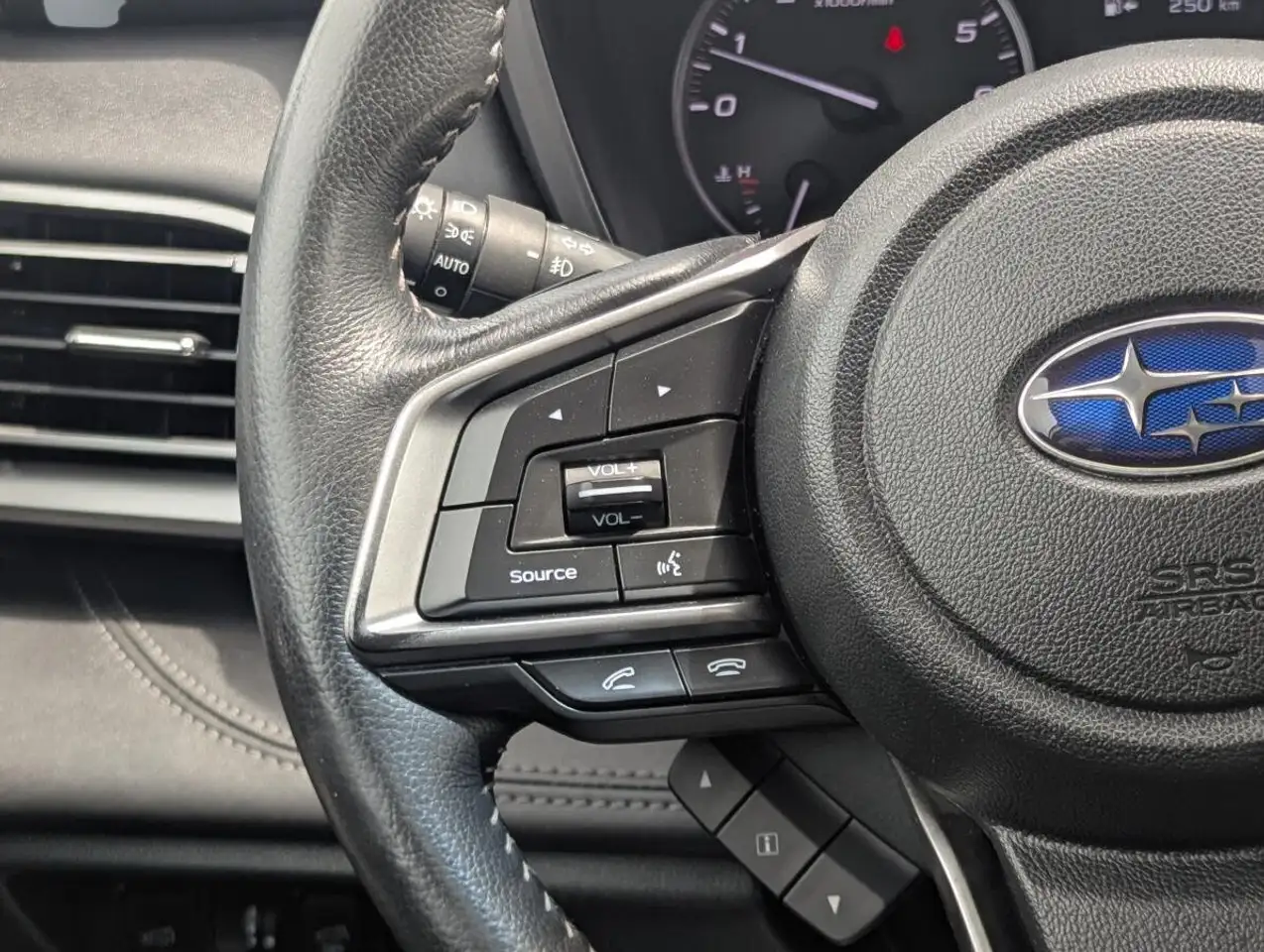 Subaru OUTBACK fotografie Subaru OUTBACK