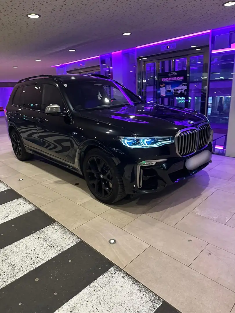 BMW X7 M M50d - 1