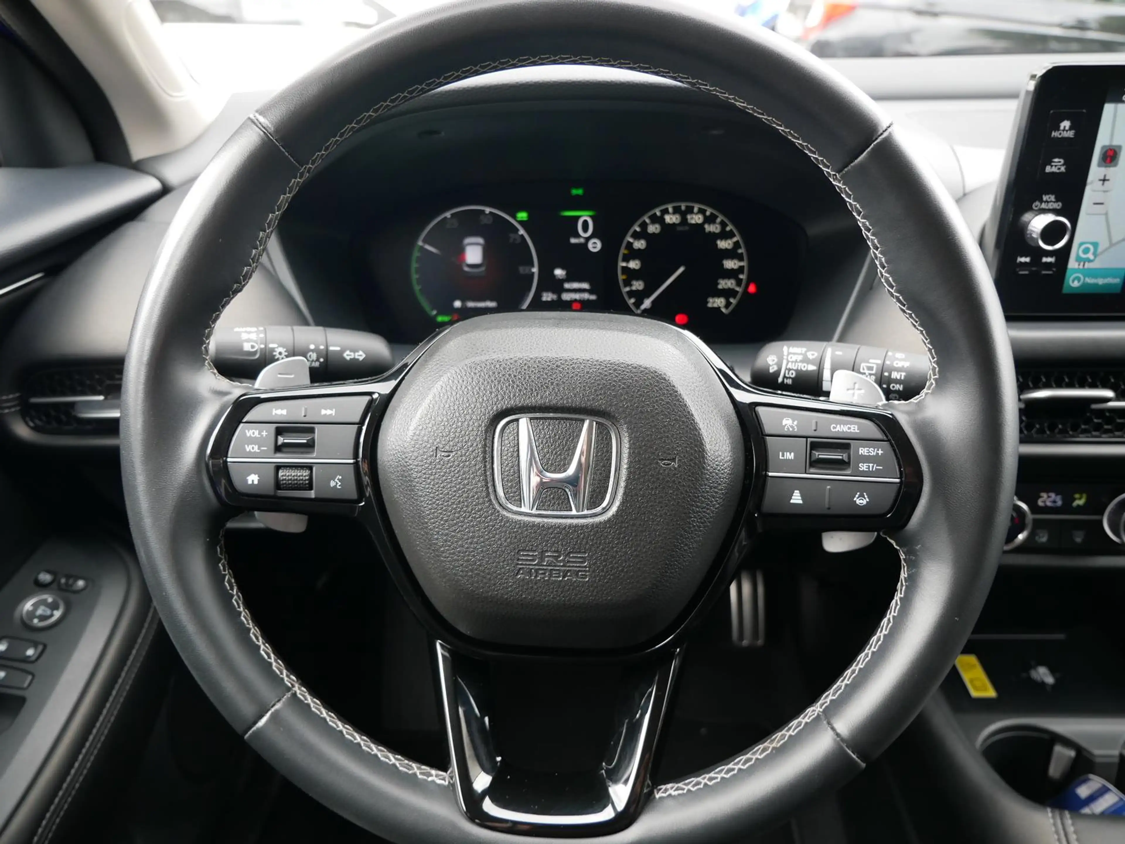 Honda ZR-V 2023 2.0 Hybrid Sport NAVI+LED+ACC+ CARPLAY — photo 12