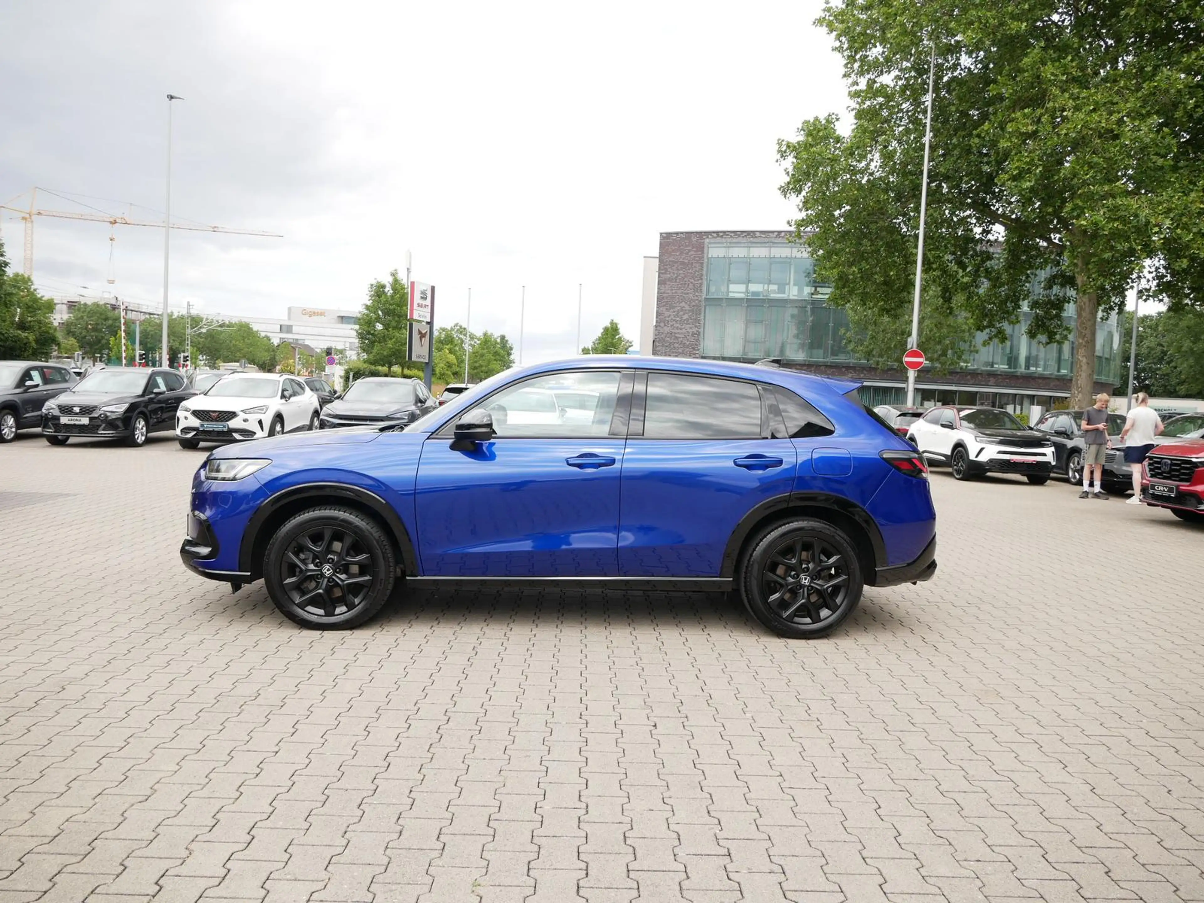 Honda ZR-V 2023 2.0 Hybrid Sport NAVI+LED+ACC+ CARPLAY — photo 9