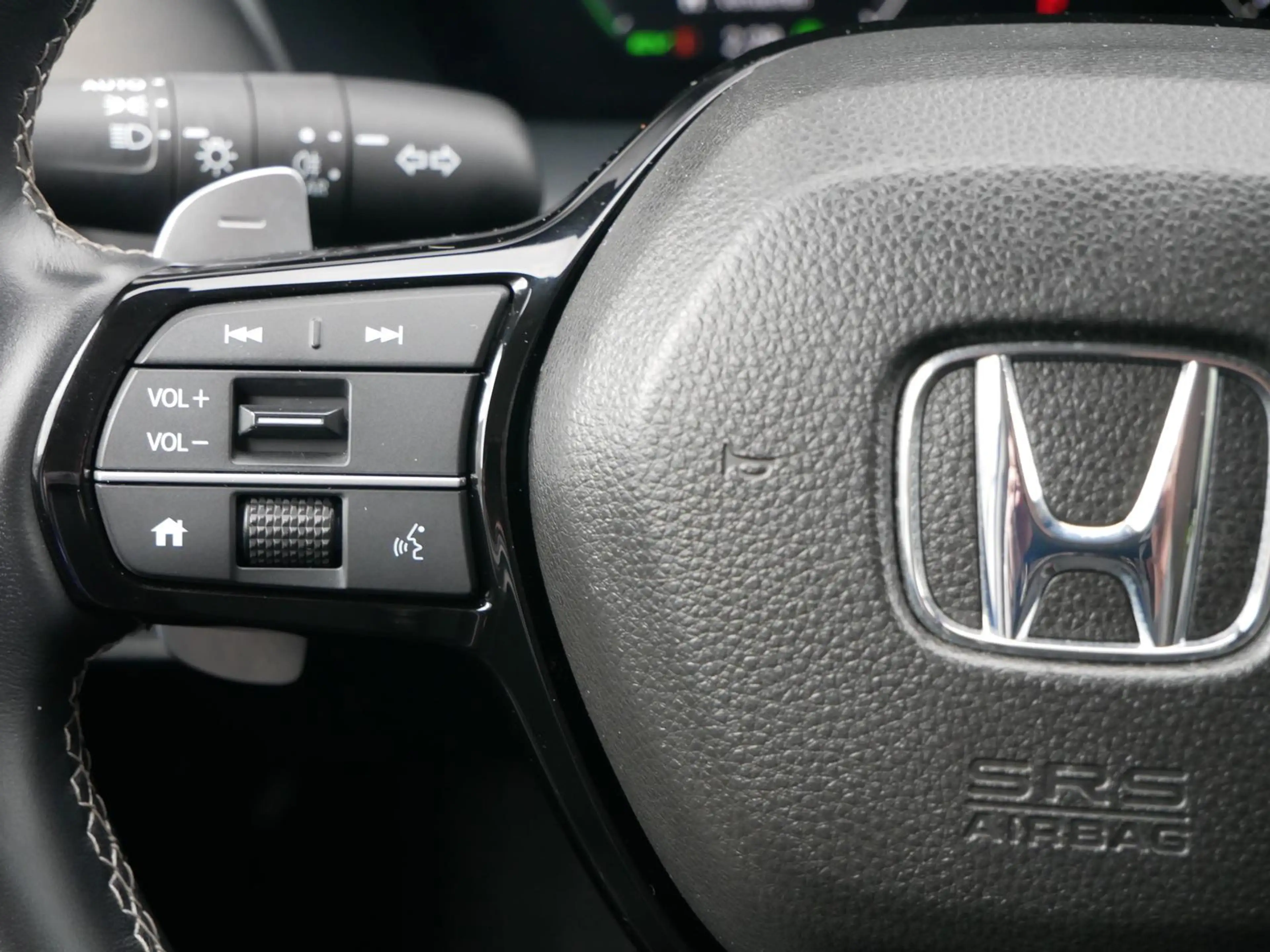 Honda ZR-V 2023 2.0 Hybrid Sport NAVI+LED+ACC+ CARPLAY — photo 13