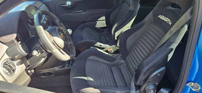 Abarth 695 695 1.4 T-Jet (EU6.4) — photo 15
