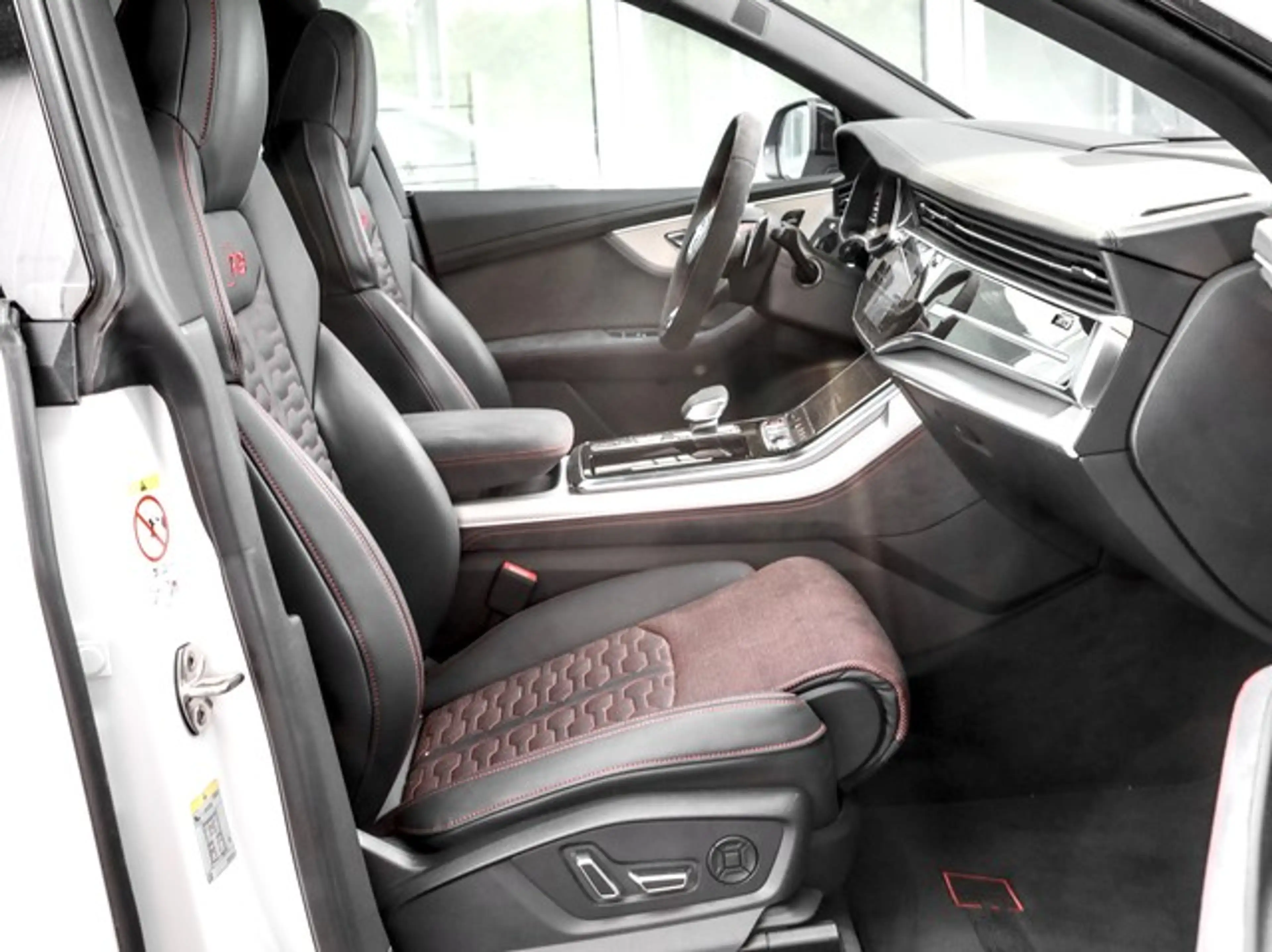 Audi RS Q8 RSQ8 LM23 B&O ACC Pano Laserl. RS-Sportabgas. — photo 6