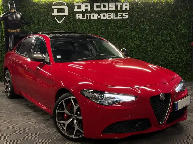Alfa Romeo Giulia view 3