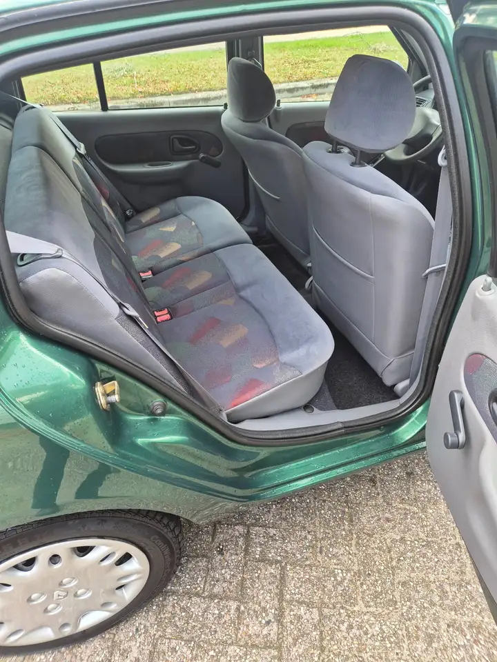 Renault Clio 1.4-16V RN, foto 9