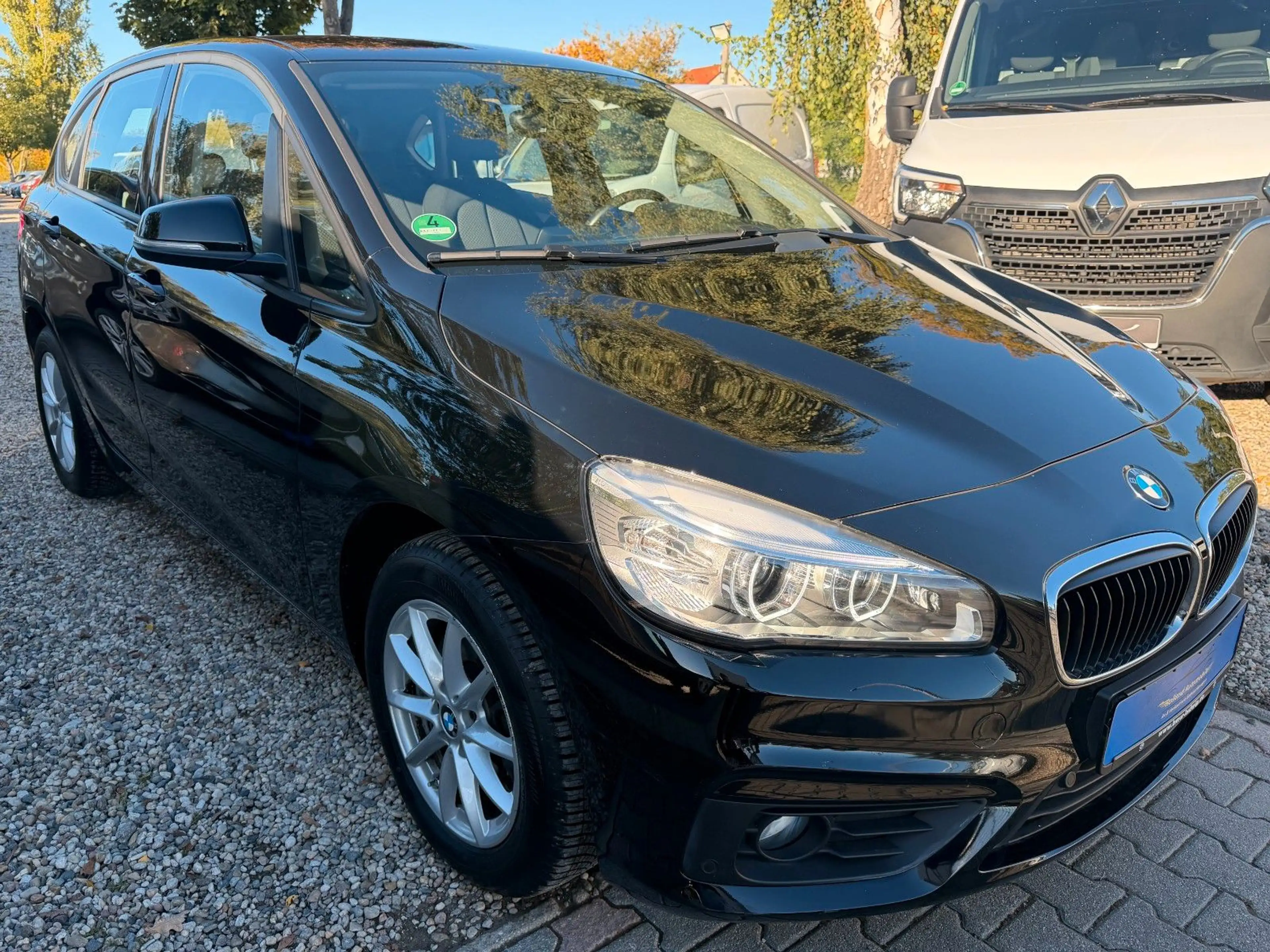 BMW 218 Active Tourer*1.HD*Aut*45.TKM*Navi*TÜV NEU — photo 2