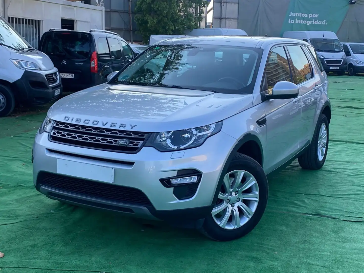Land Rover Discovery Sport 2.0TD4 HSE 4x4 Aut. 150 Gris - 1