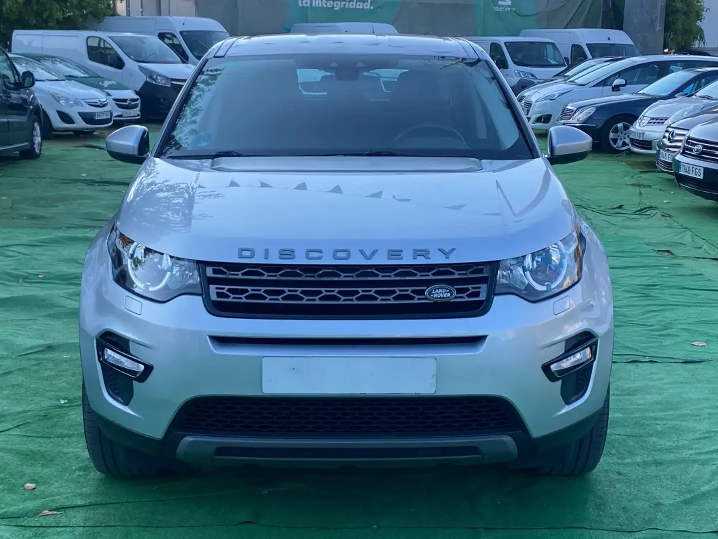 Land Rover Discovery Sport 2.0TD4 HSE 4x4 Aut. 150 Gris - 2