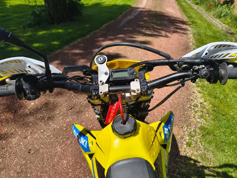 Suzuki DR-Z 400 - foto 7