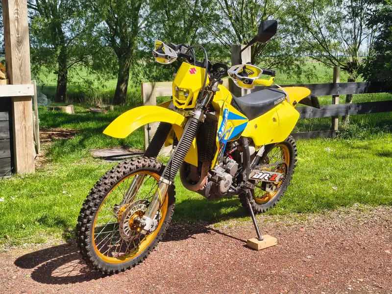 Suzuki DR-Z 400