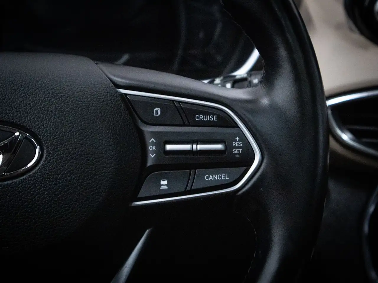 Hyundai SANTA FE снимка Hyundai SANTA FE