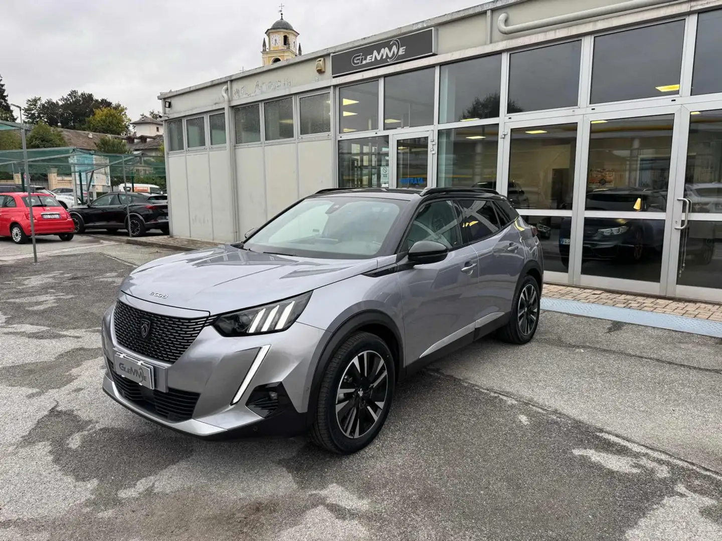 Peugeot 2008 motore elettrico 136 CV GT Argento - 1