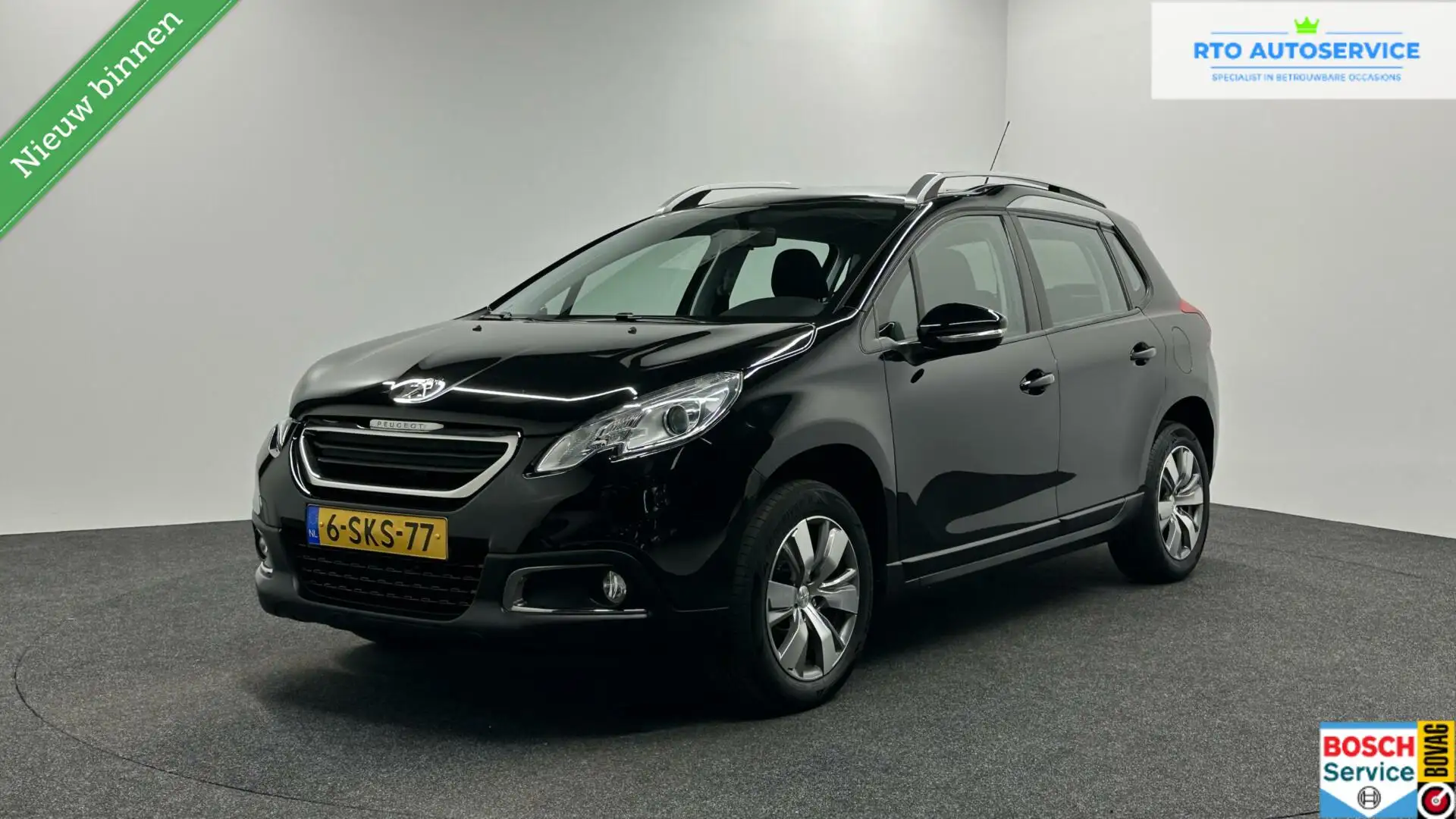 Peugeot 2008 1.2 VTi Active Pack Premium NAVI PANO CRUISE TREKH Noir - 1