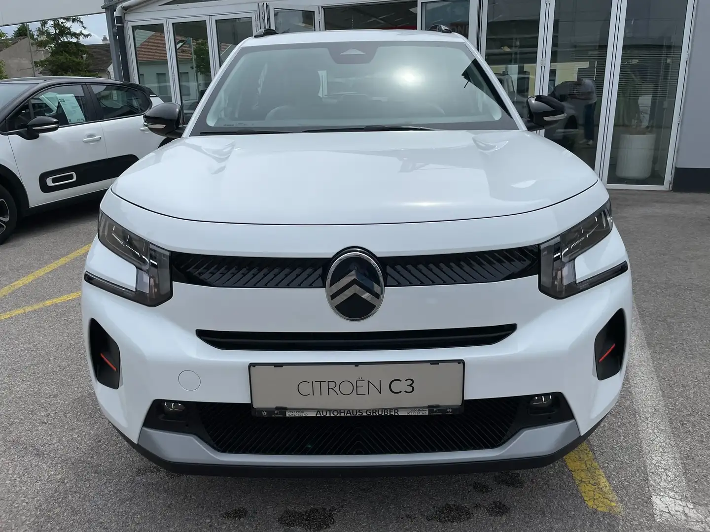 Citroen C3 C3 Turbo 100PS manuell Plus Weiß - 2