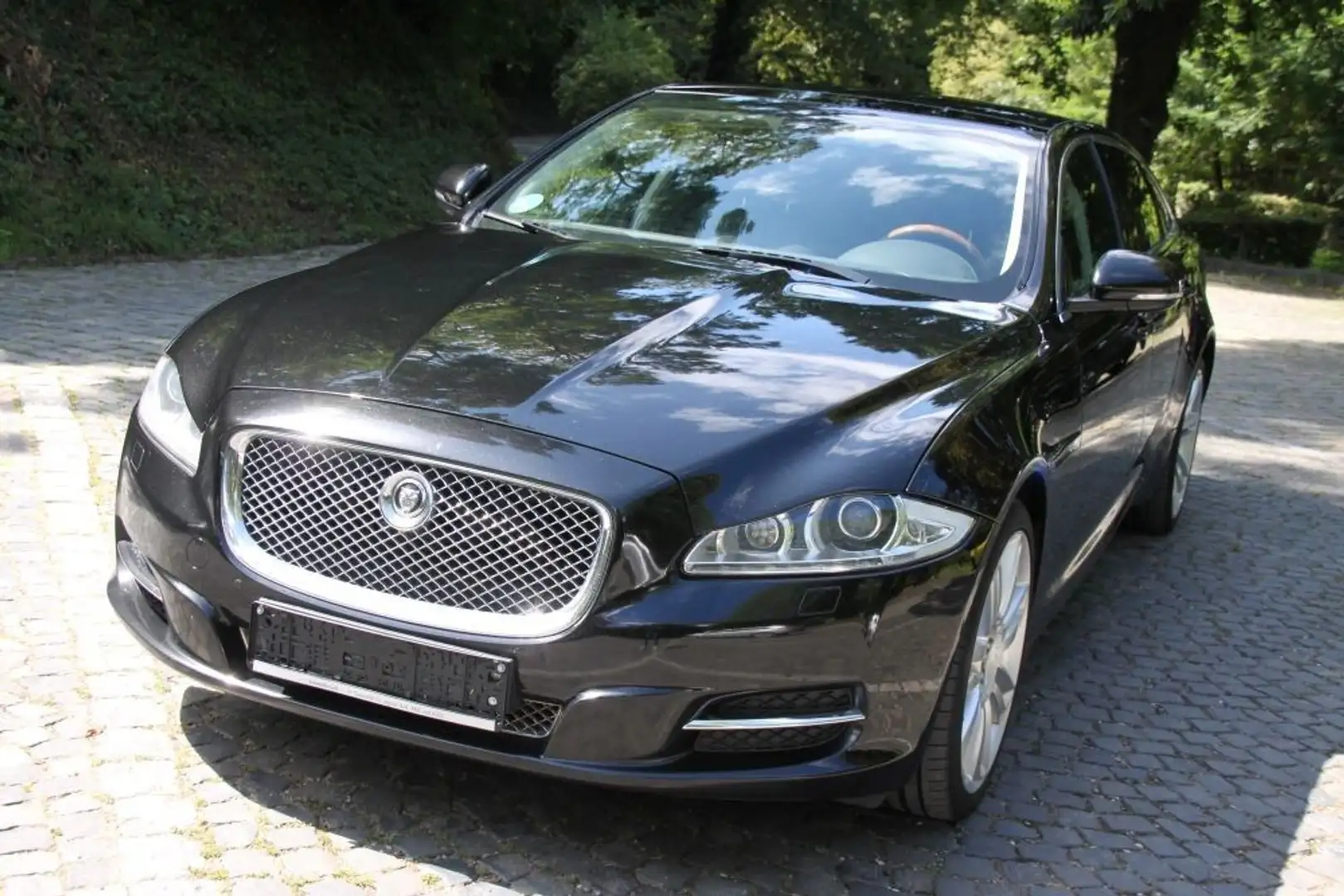 Jaguar XJ Luxury 3.0 V6 Diesel Langversion Negro - 1
