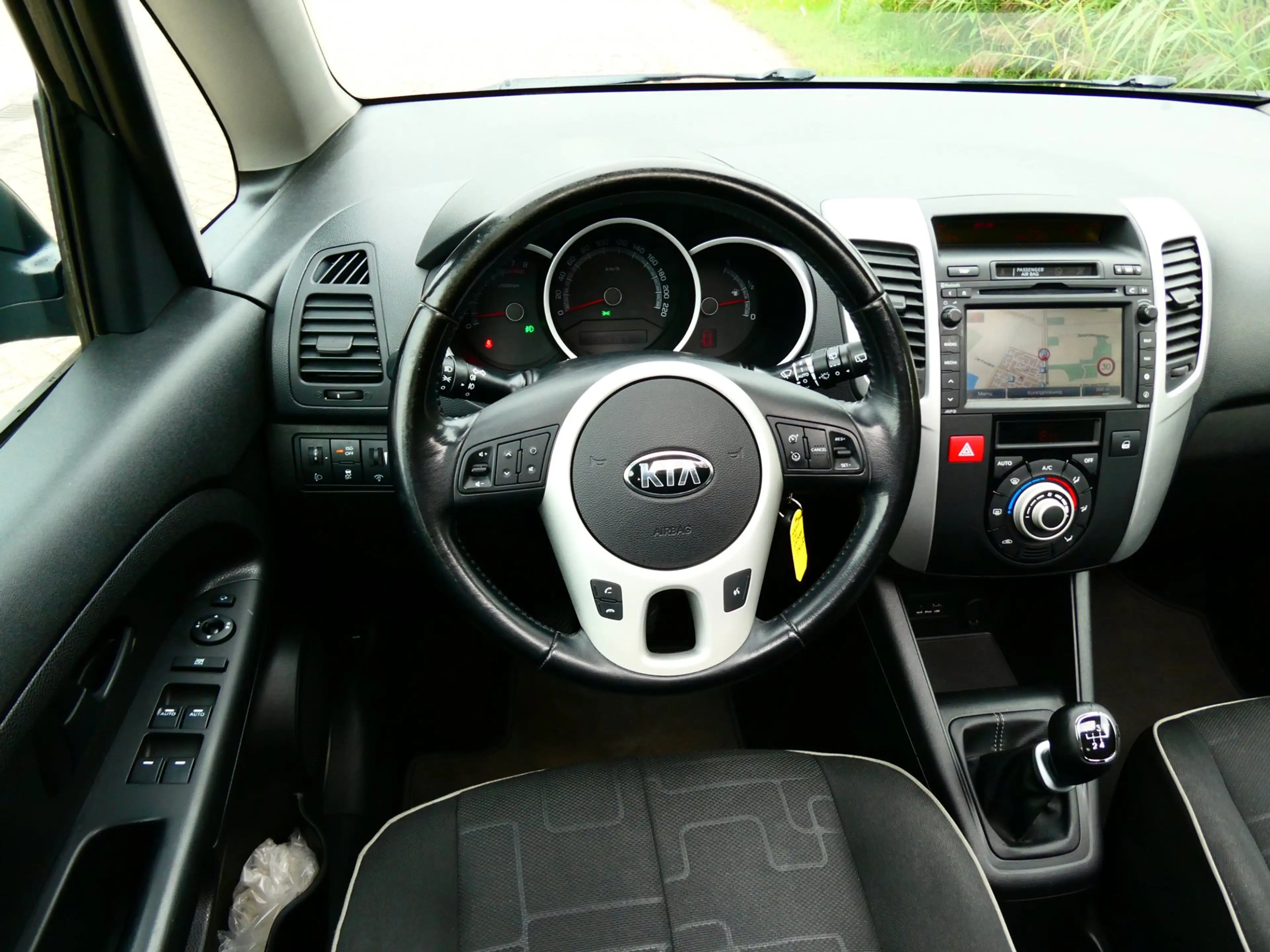 Kia Venga 1.4 CVVT 114.000km NAP 2e eig. Clima Cruise Navi S — photo 11