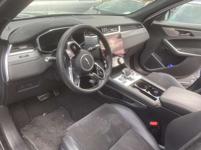 Jaguar F-Pace SVR AWD