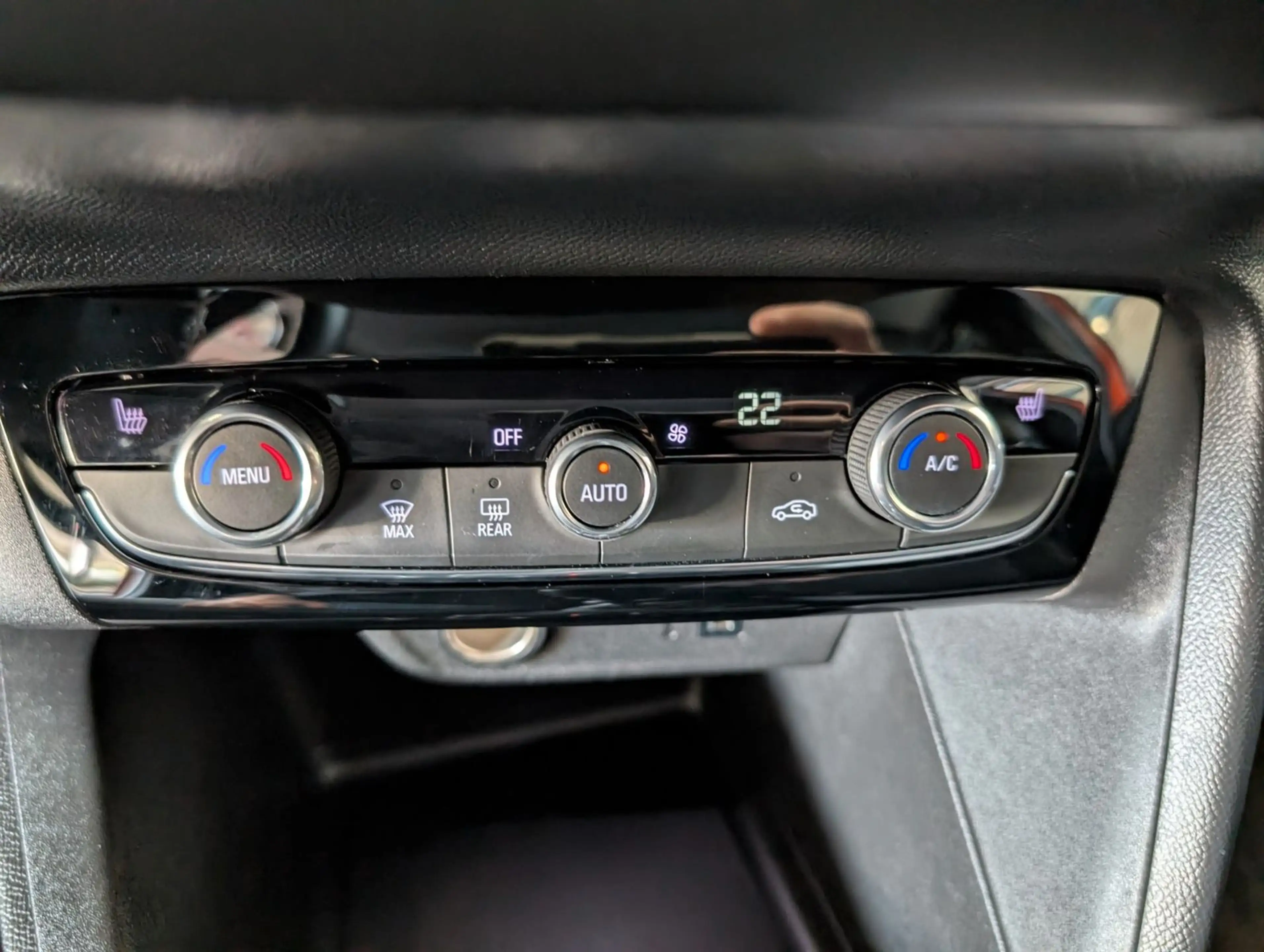 Opel Corsa SH LH TWW Android Apple Tempomat Alufelge — photo 14