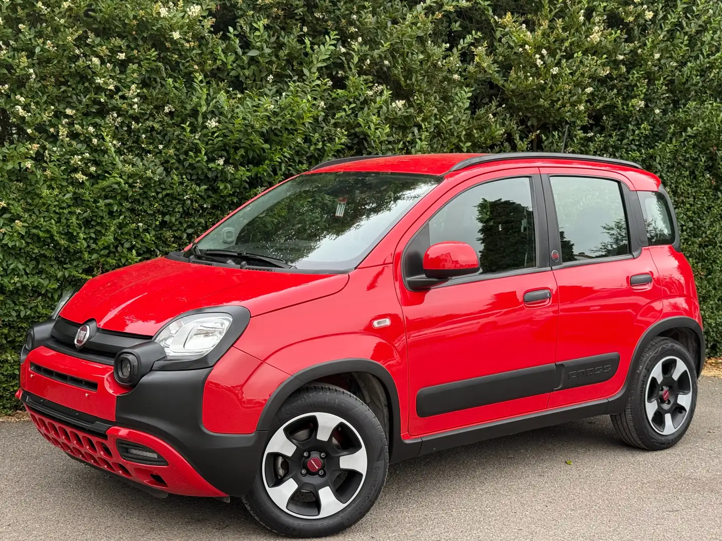 Fiat Panda Cross 1.0i MHEV+APPLE CARPLAY+AIRCO DIGITAL+EUR 6D Noir - 1