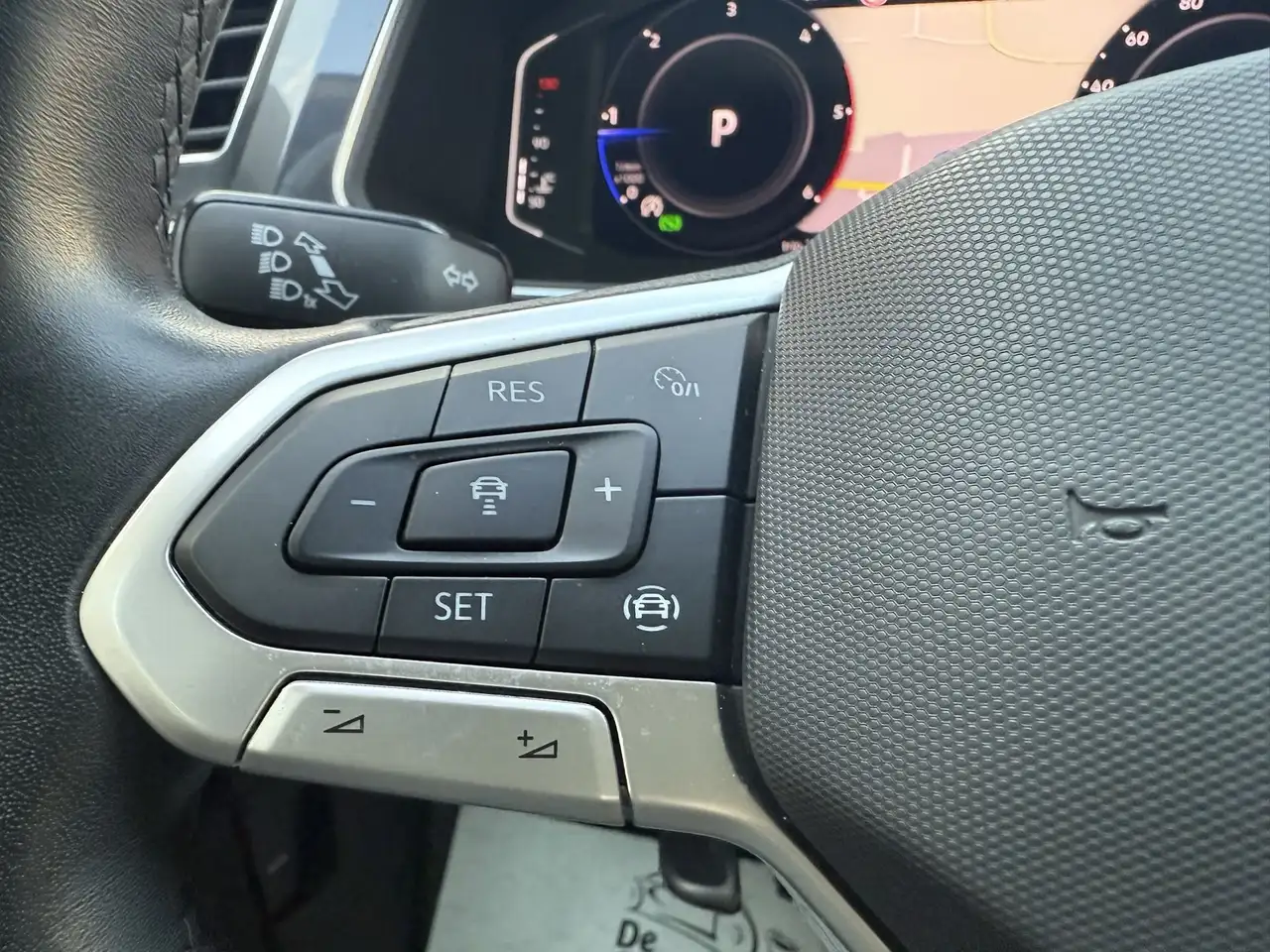 Volkswagen Tiguan 2.0 TDI SCR 110KW Elegance DSG 19