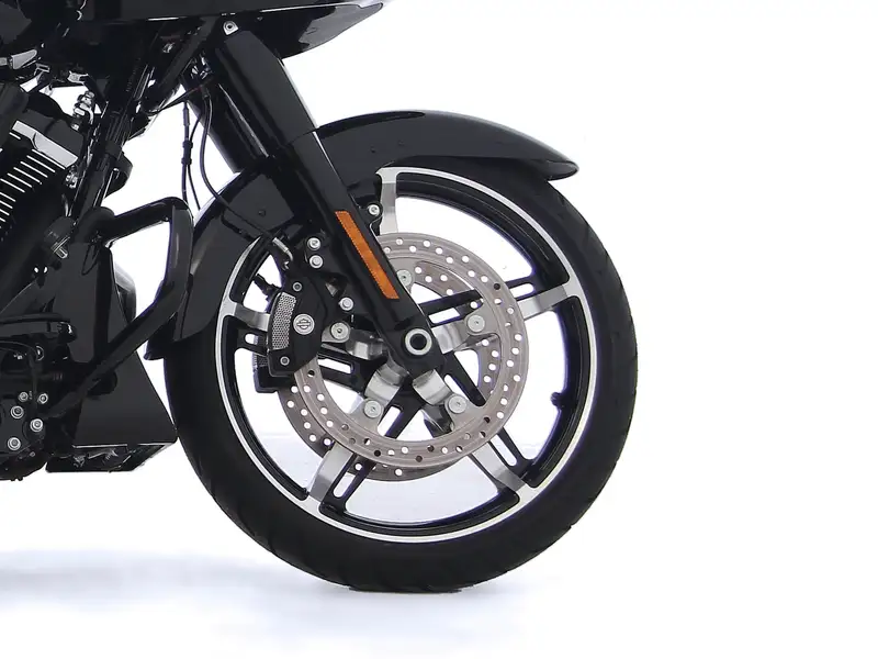 Harley-Davidson Road Glide - foto 4