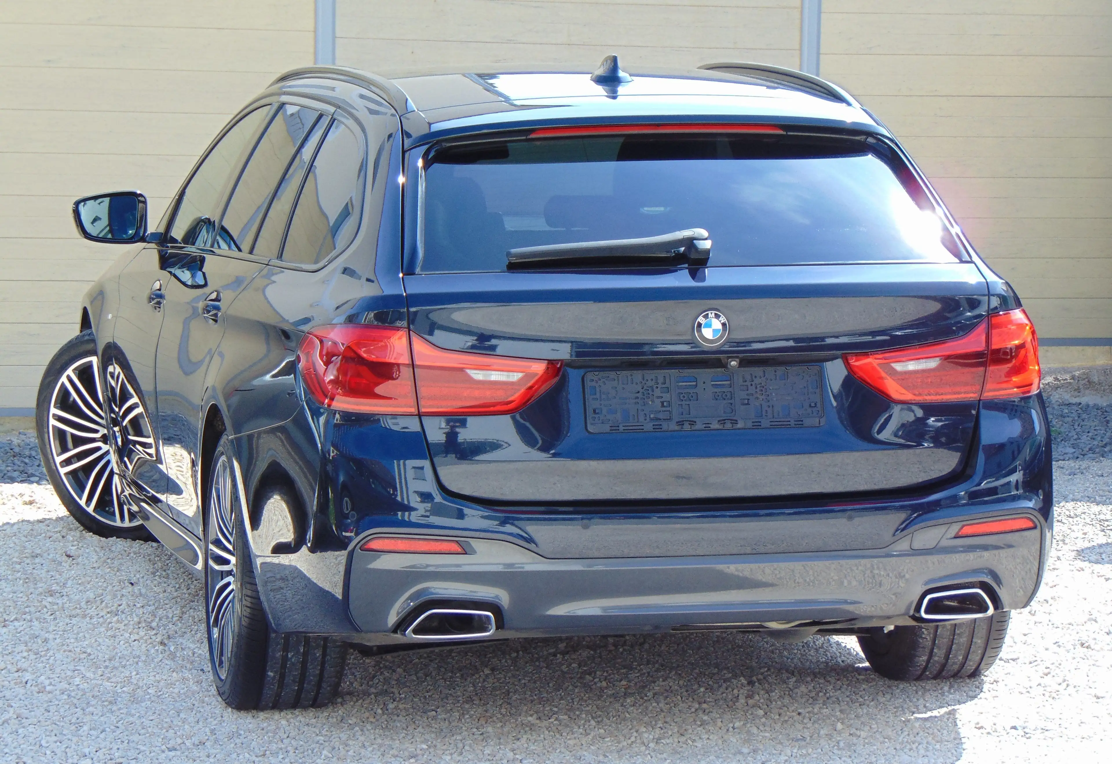 BMW 525 d Aut. M-Paket |Harman/Kardon|R-Kam|Komfortzugang| — photo 5