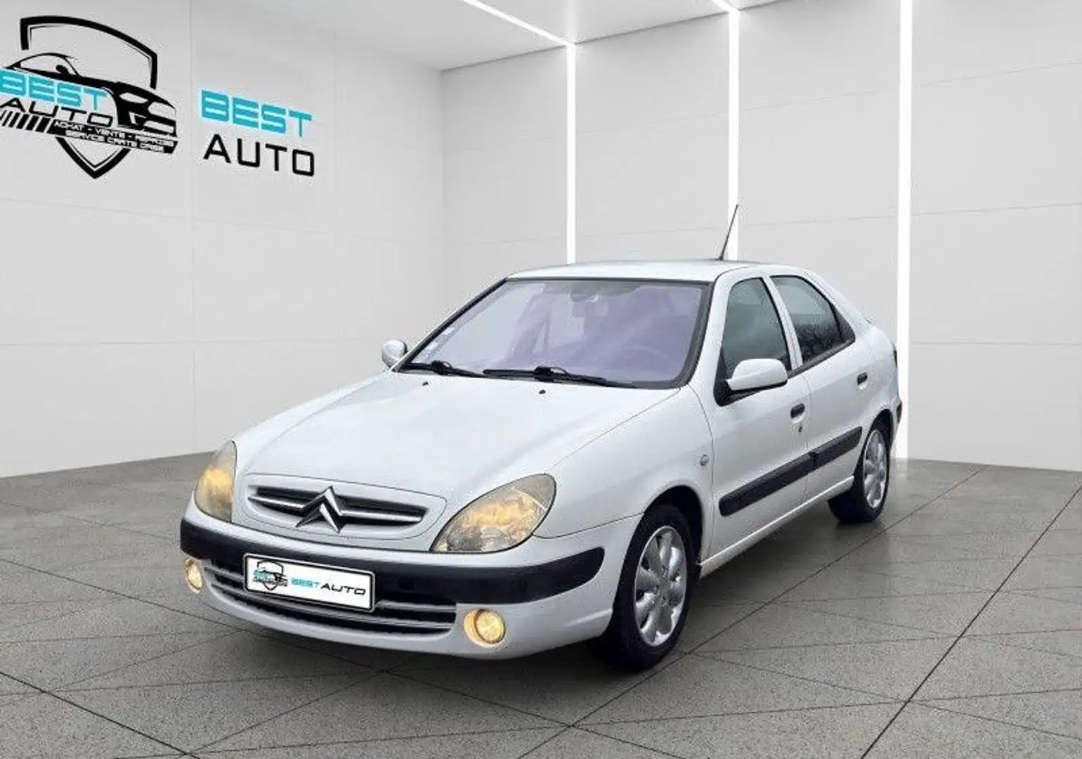 Citroen Xsara 1.4 HDI70 PACK 5P Weiß - 1