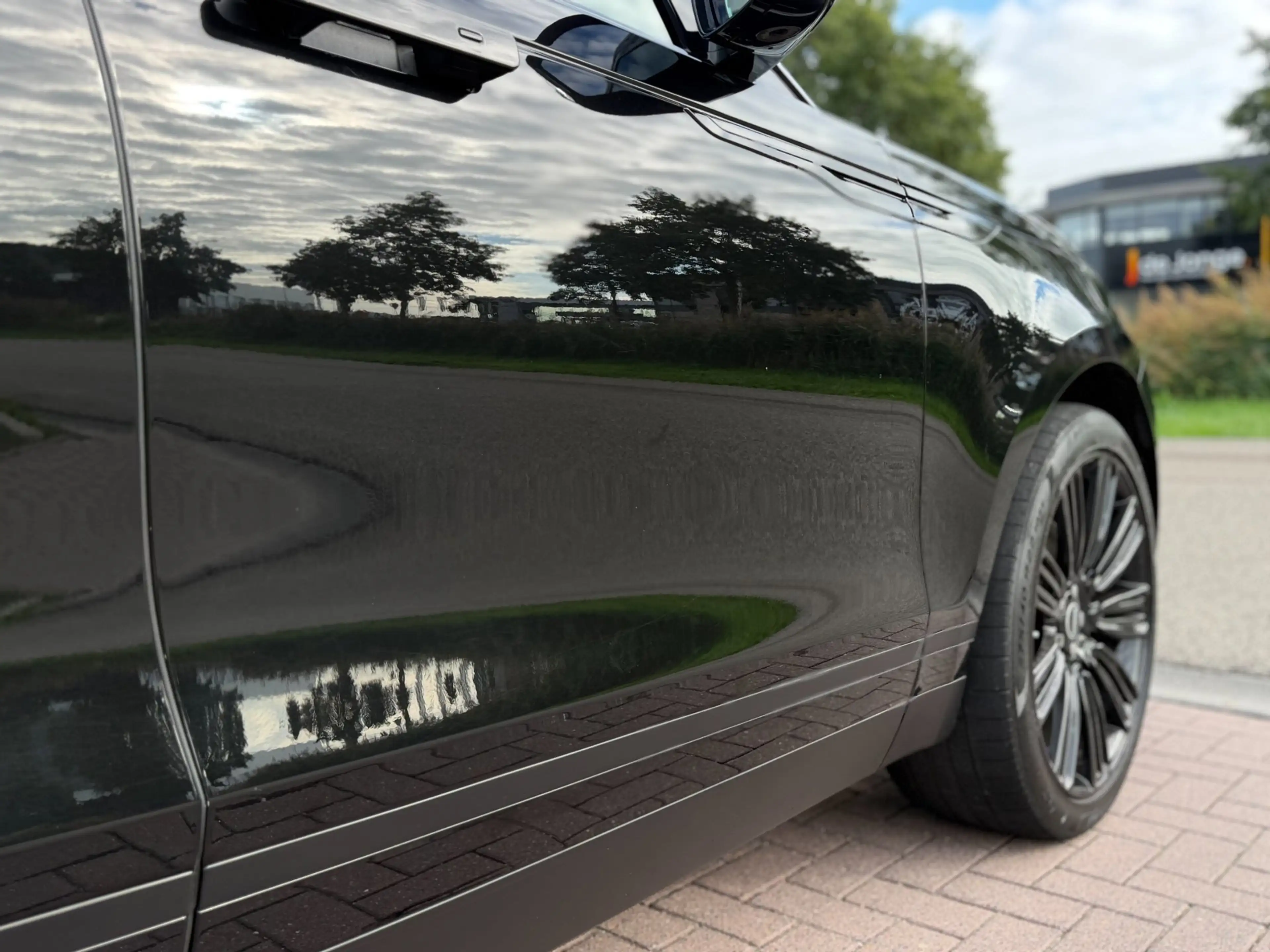 Land Rover Range Rover Velar 2.0 P400e S 2022 Full Black ! Pano BTW — photo 17