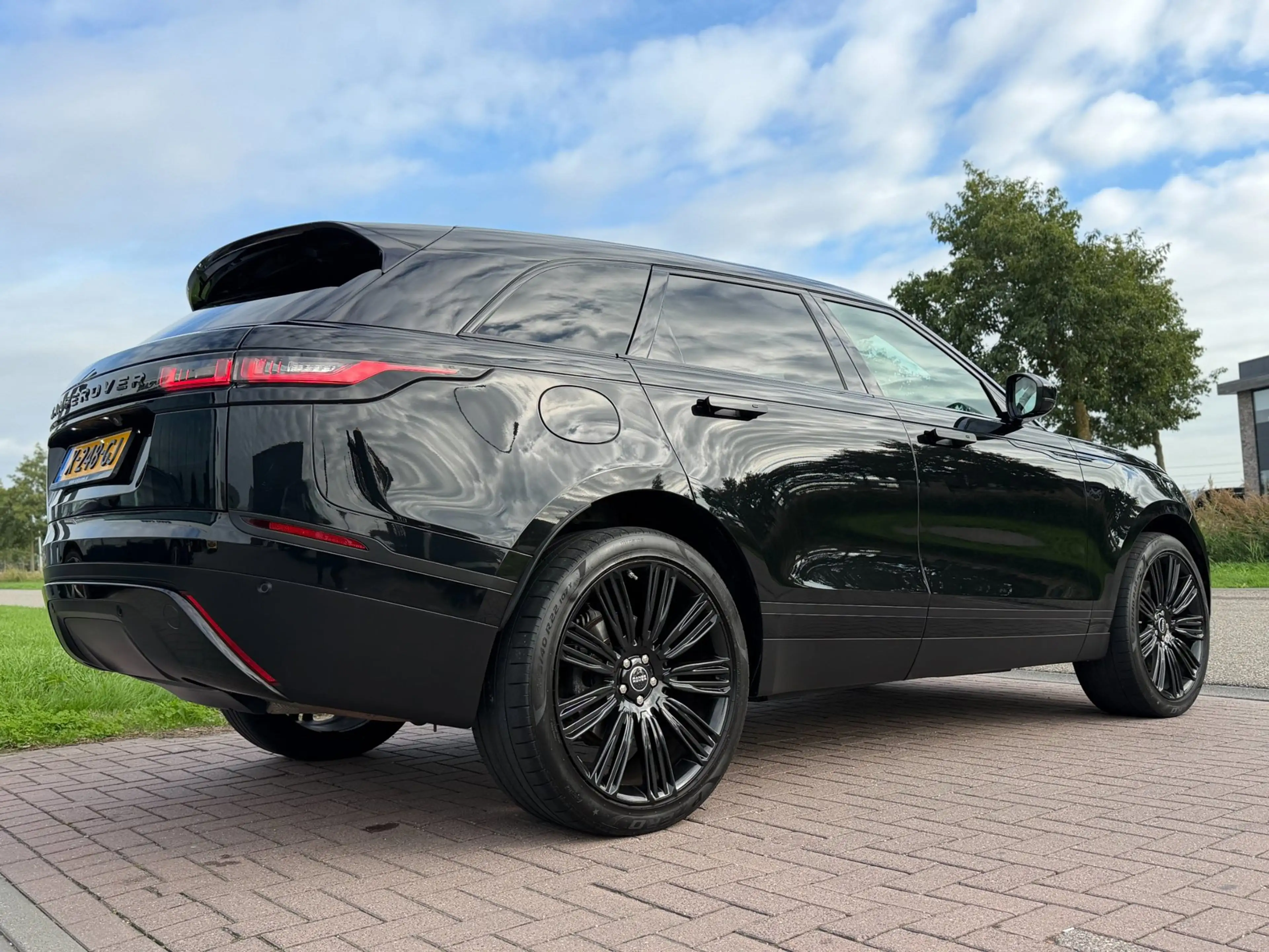 Land Rover Range Rover Velar 2.0 P400e S 2022 Full Black ! Pano BTW — photo 12