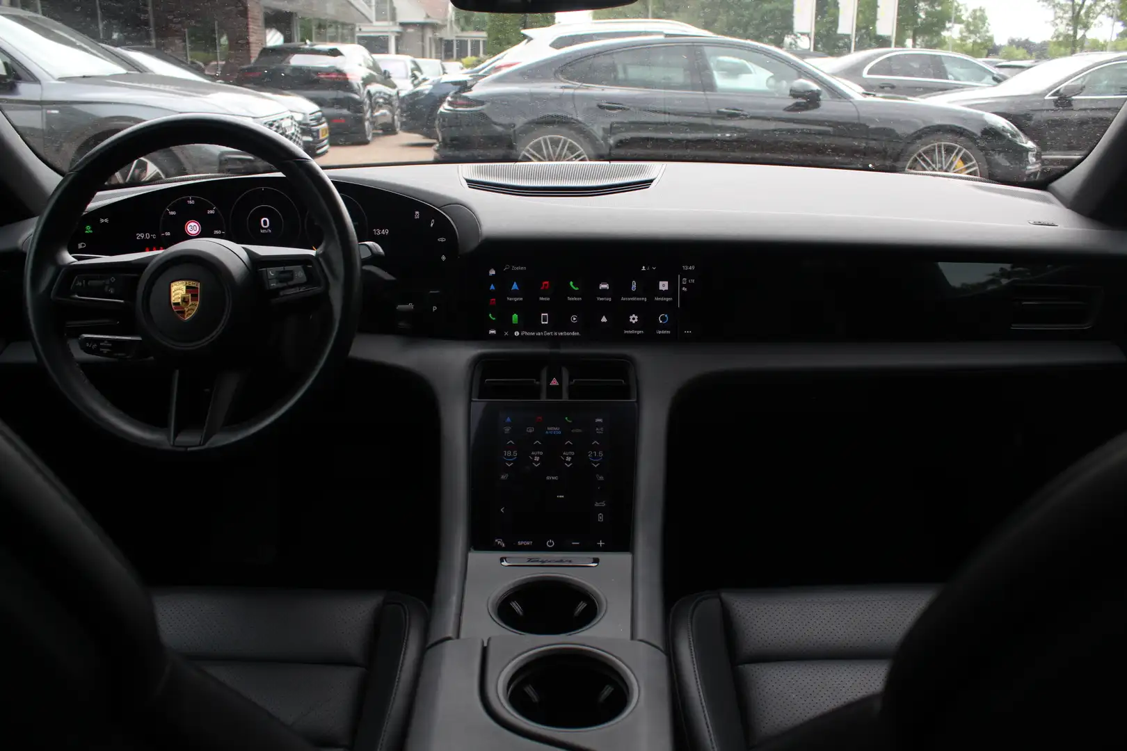 Porsche Taycan Performance 84 kWh / Panoramadak / 360Camera / Luc Fehér - 2