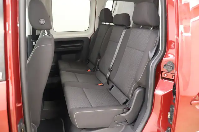 Volkswagen Caddy view 11
