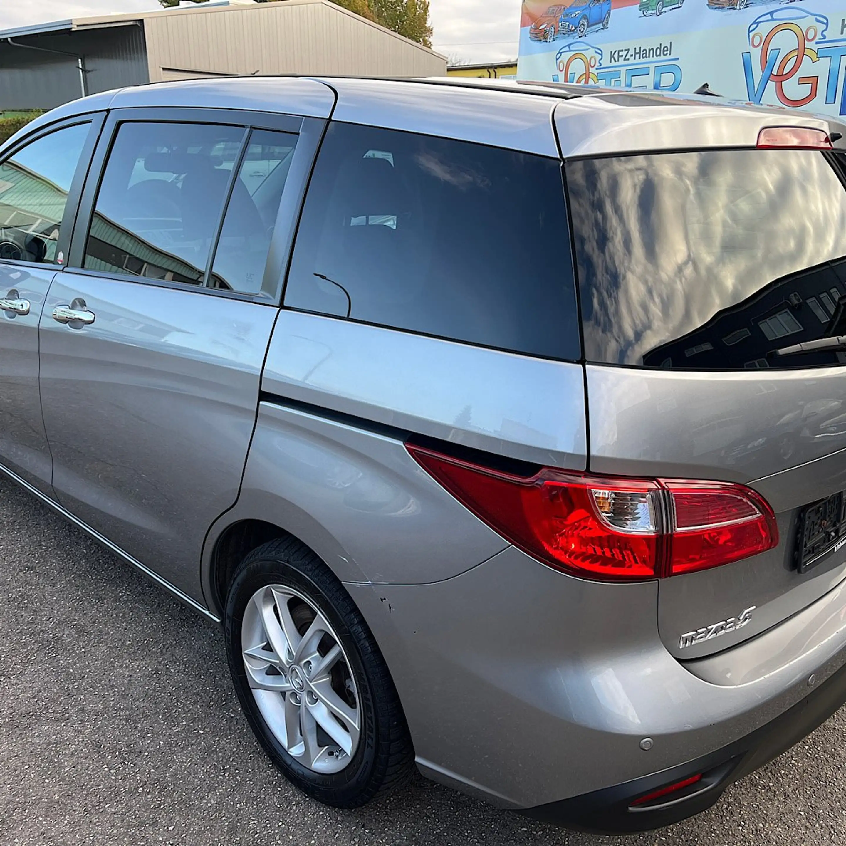 Mazda 5 Center-Line-7-Sitze-aus Schweiz-Tüv neu — photo 3