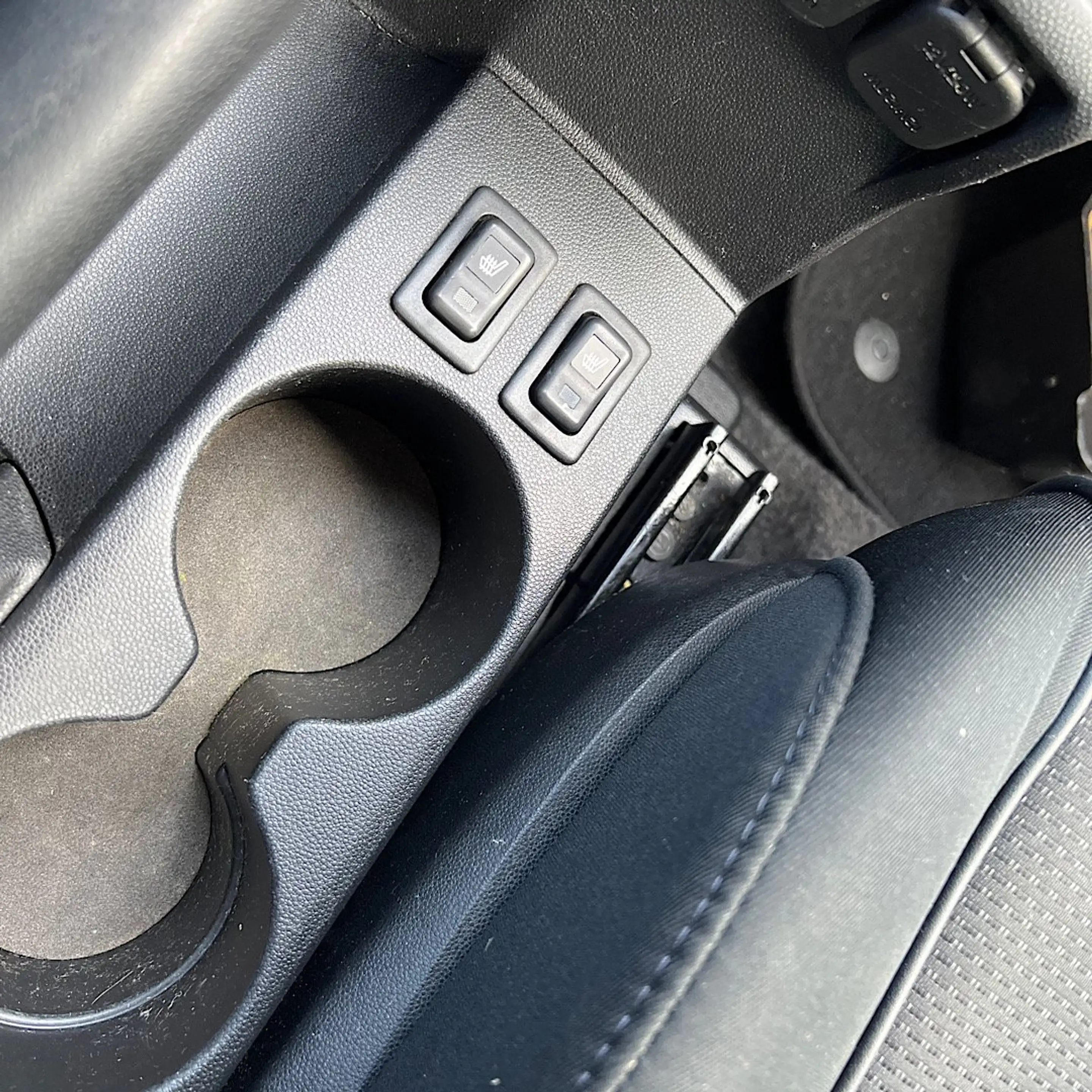 Mazda 5 Center-Line-7-Sitze-aus Schweiz-Tüv neu — photo 9