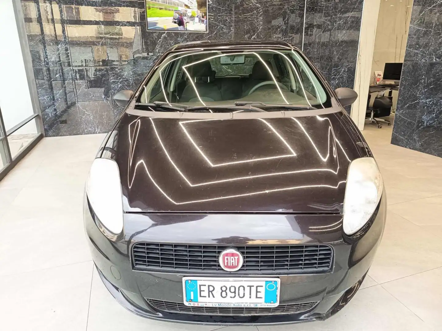 Fiat Punto 1.3 MJT II 75 CV 5 porte Lounge Nero - 1