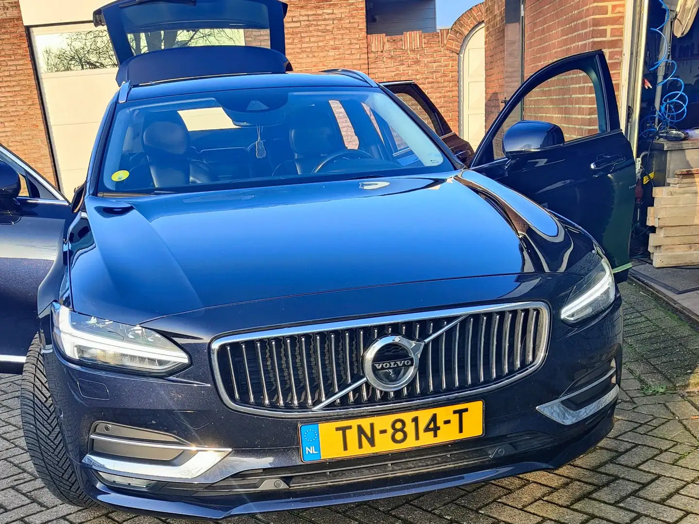 Volvo V90 V90 2.0 D4 Inscription Bleu - 1