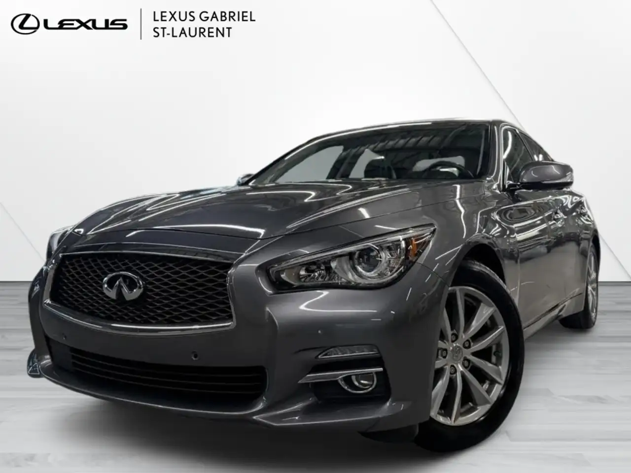 2015 Infiniti Q50