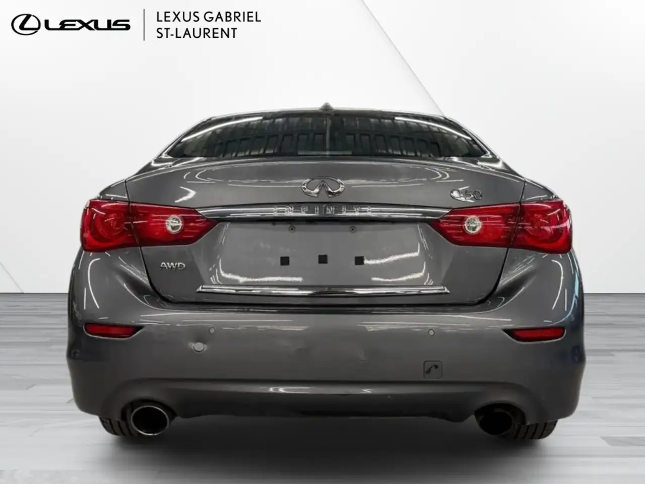 Infiniti Q50 снимка Infiniti Q50