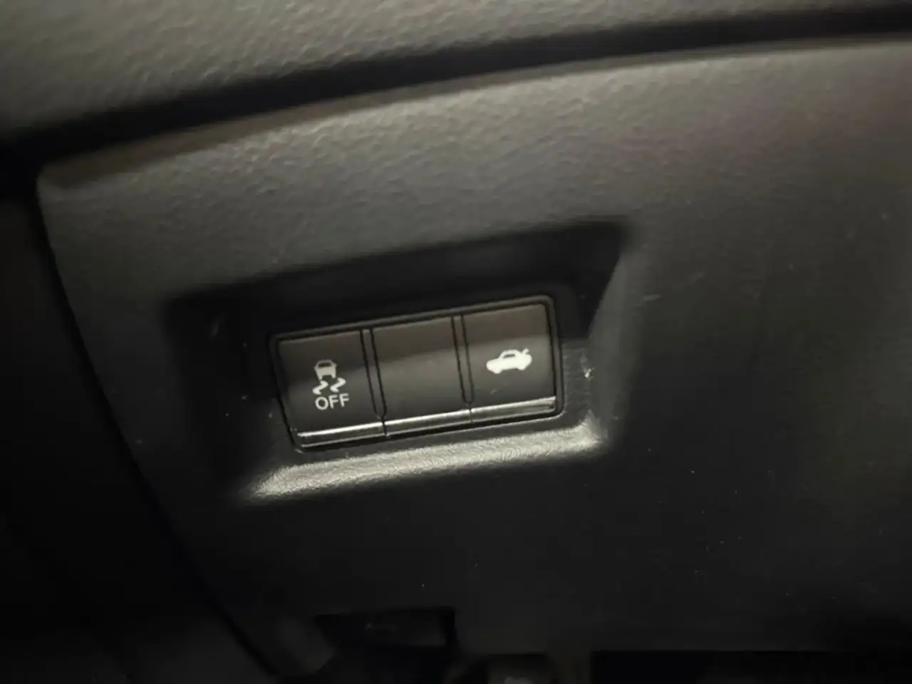 Infiniti Q50 снимка Infiniti Q50