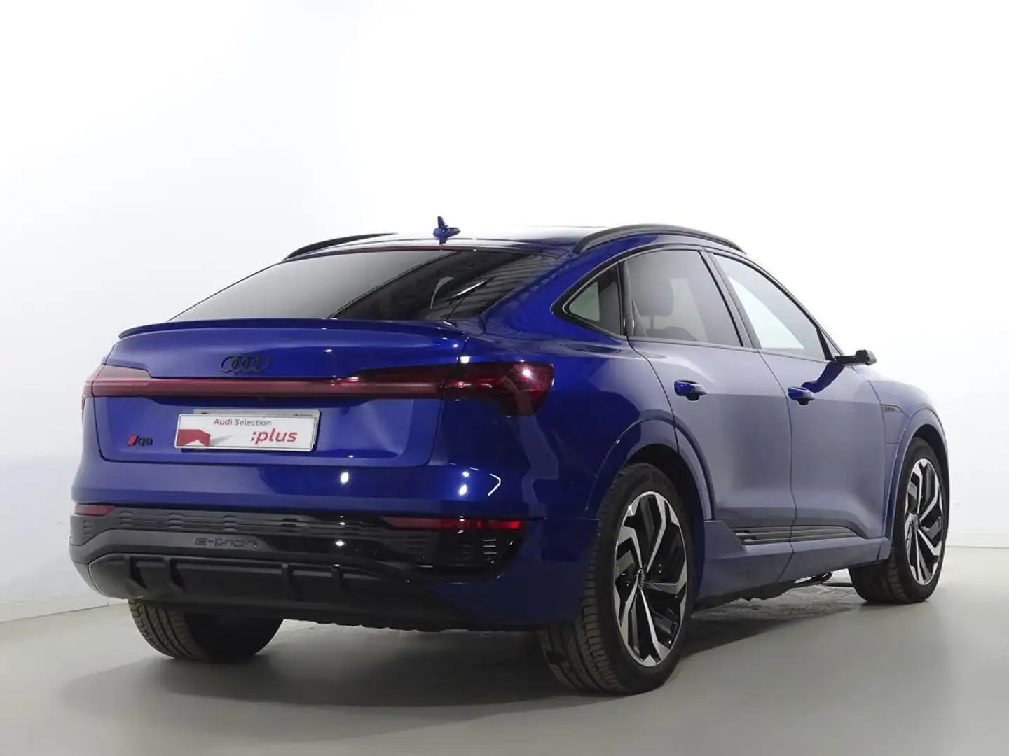 Audi Q8 e-tron Sportback 55 quattro S line Azul - 2