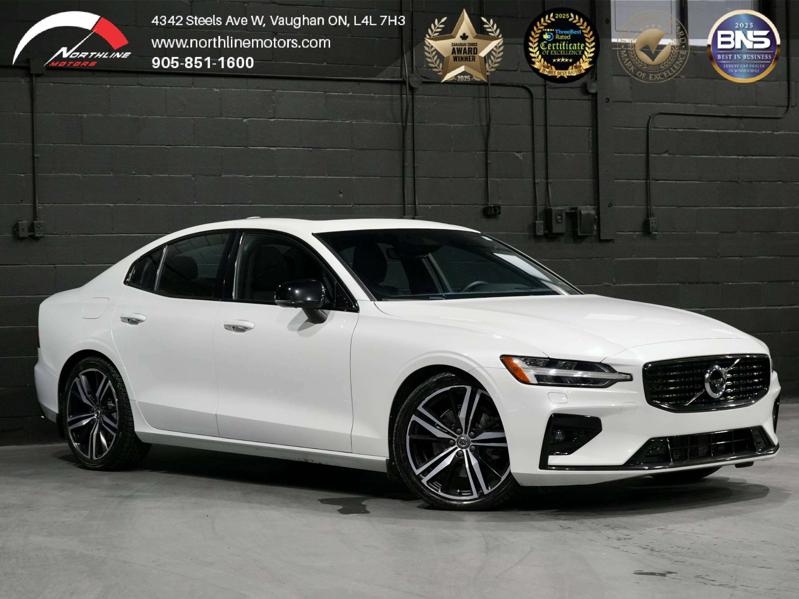 2022 Volvo S60 B5 R-Design AWD