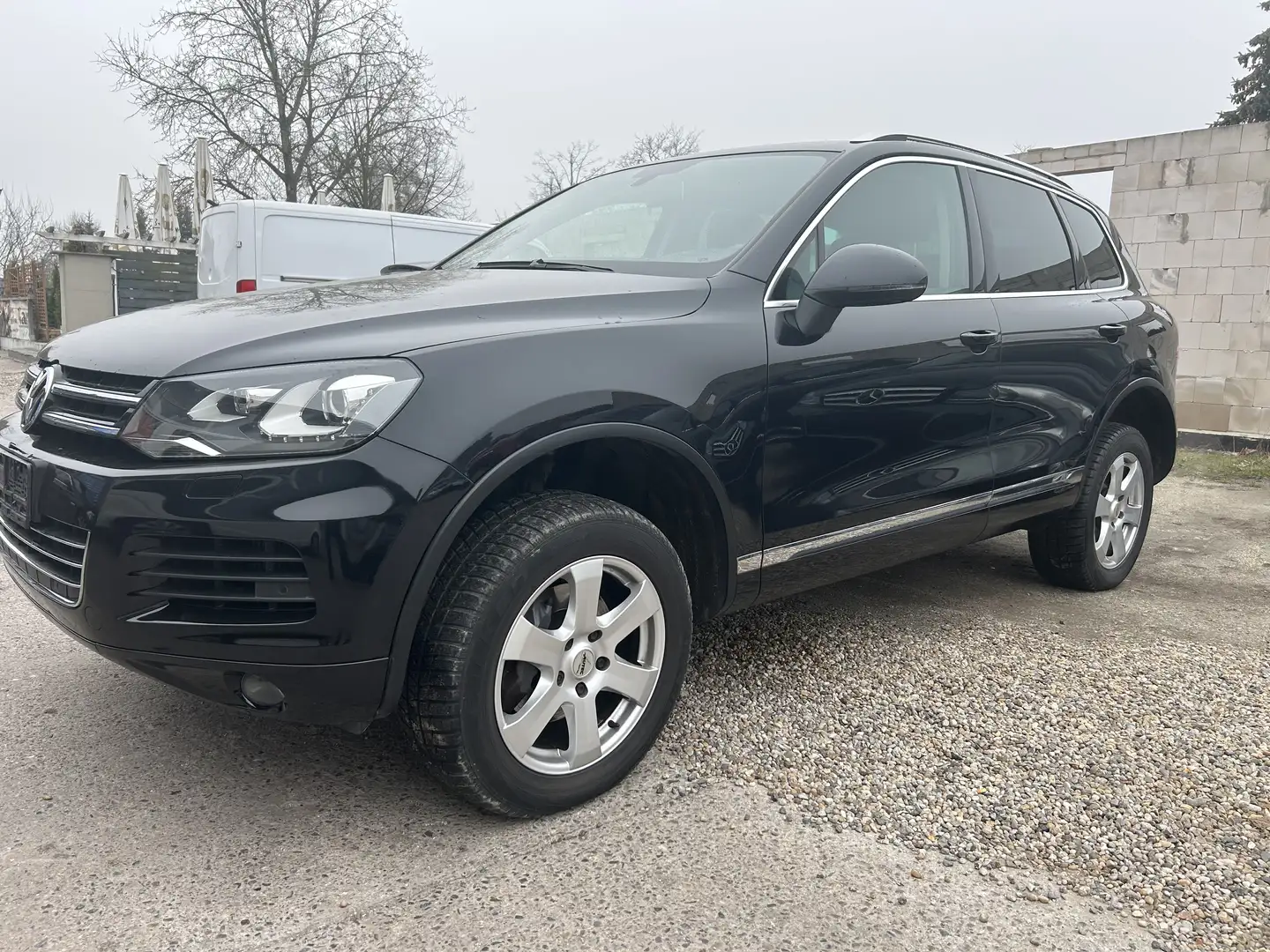 Volkswagen Touareg 3.0 V6 TDI Blue Motion DPF Automatik Black - 1