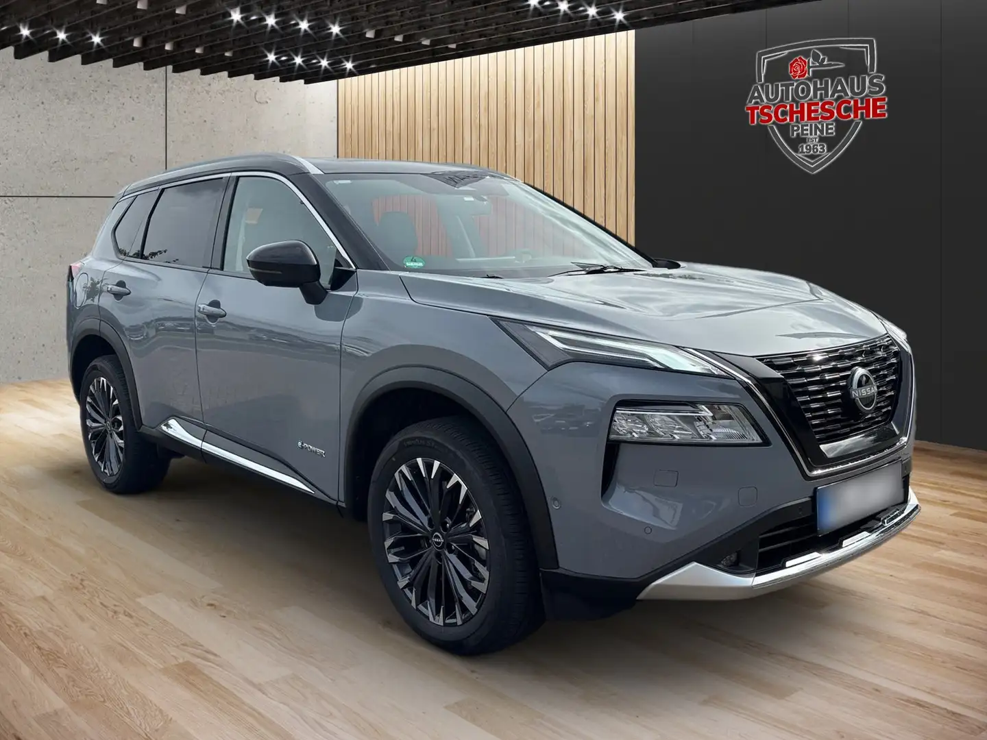Nissan X-Trail Tekna+ 1.5 VC-T e-POWER 4x2 - 204 PS Grau - 2