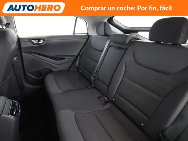 Hyundai Ioniq view 15